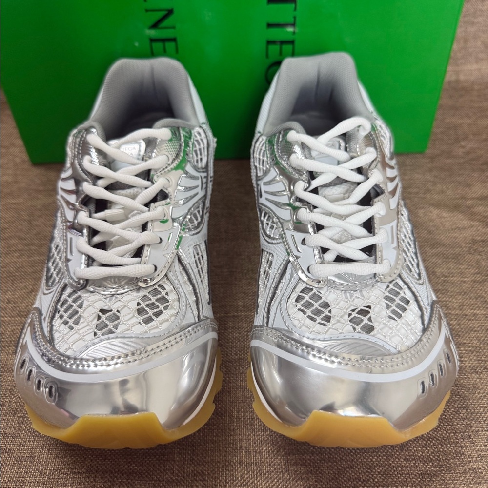 Bottega Veneta Sliver Shoes